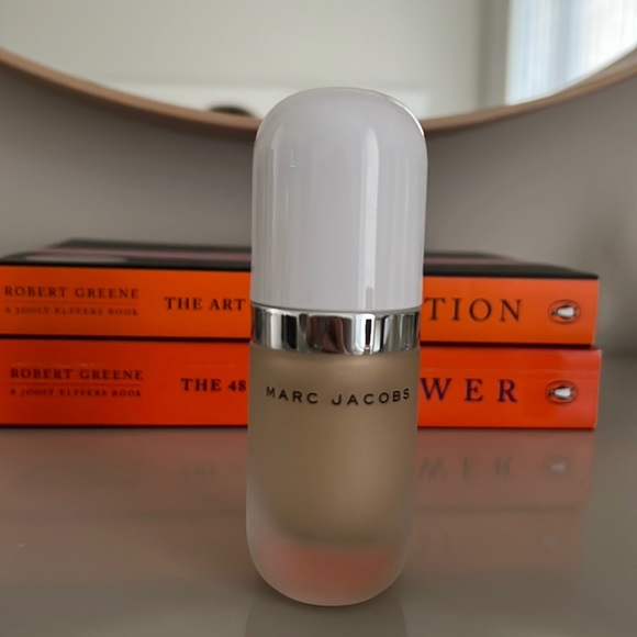 Marc Jacobs Dew You Dew Drops - Coconut Gel Highlighter - Picture 1 of 2